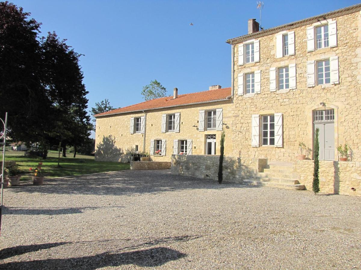 Maison Saint-Pé  Béraut Esterno foto