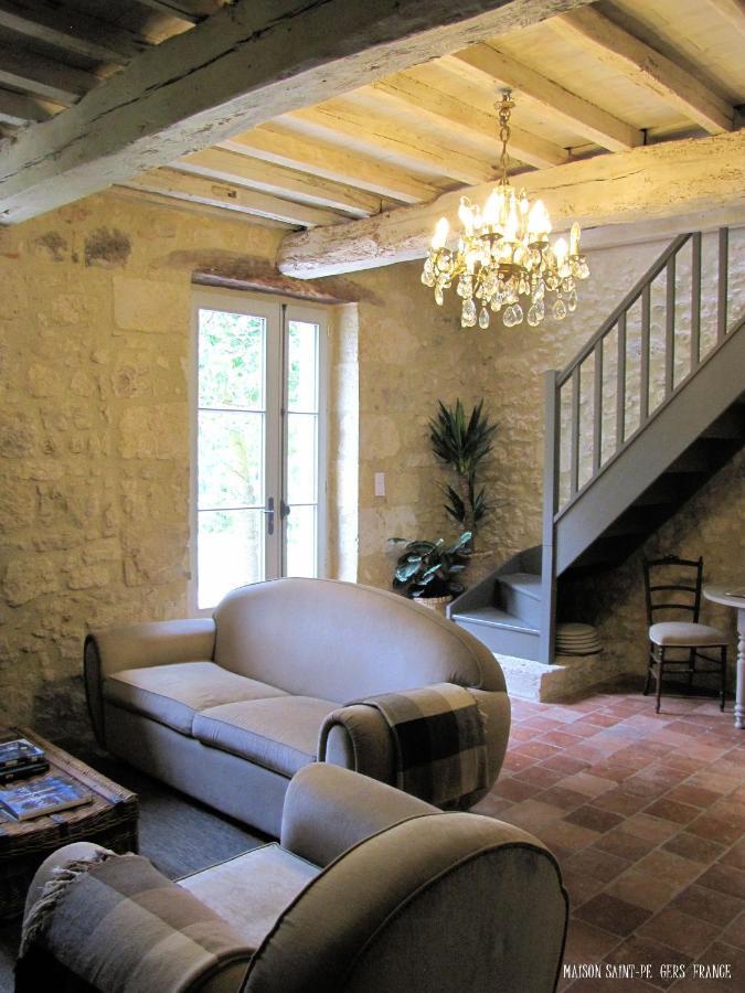 Maison Saint-Pé  Béraut Esterno foto