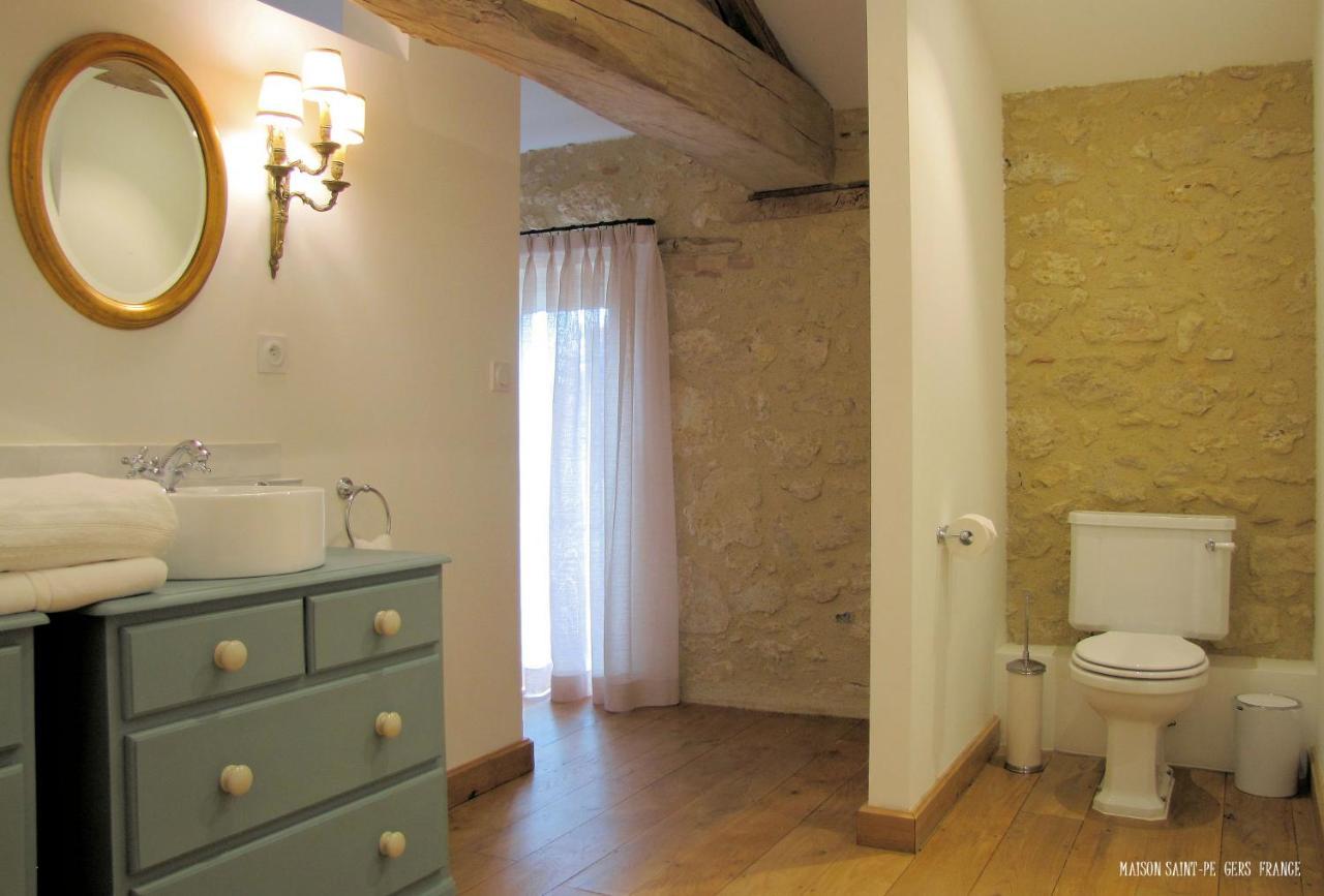 Maison Saint-Pé  Béraut Esterno foto