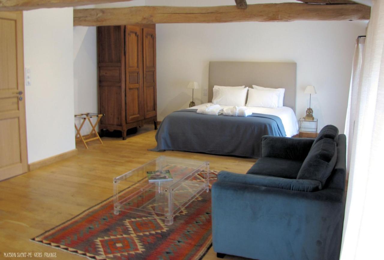 Maison Saint-Pé  Béraut Esterno foto