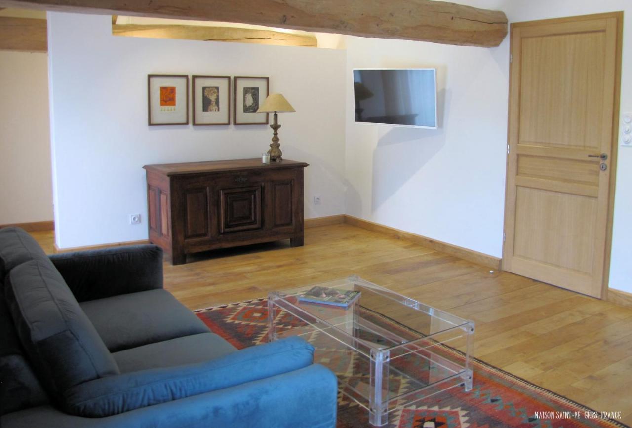 Maison Saint-Pé  Béraut Esterno foto