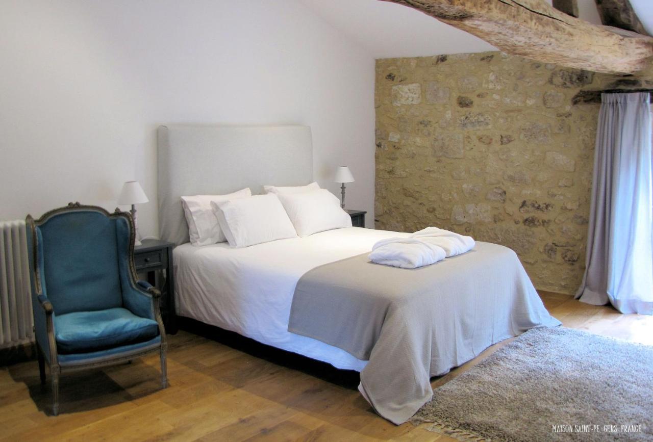 Maison Saint-Pé  Béraut Esterno foto