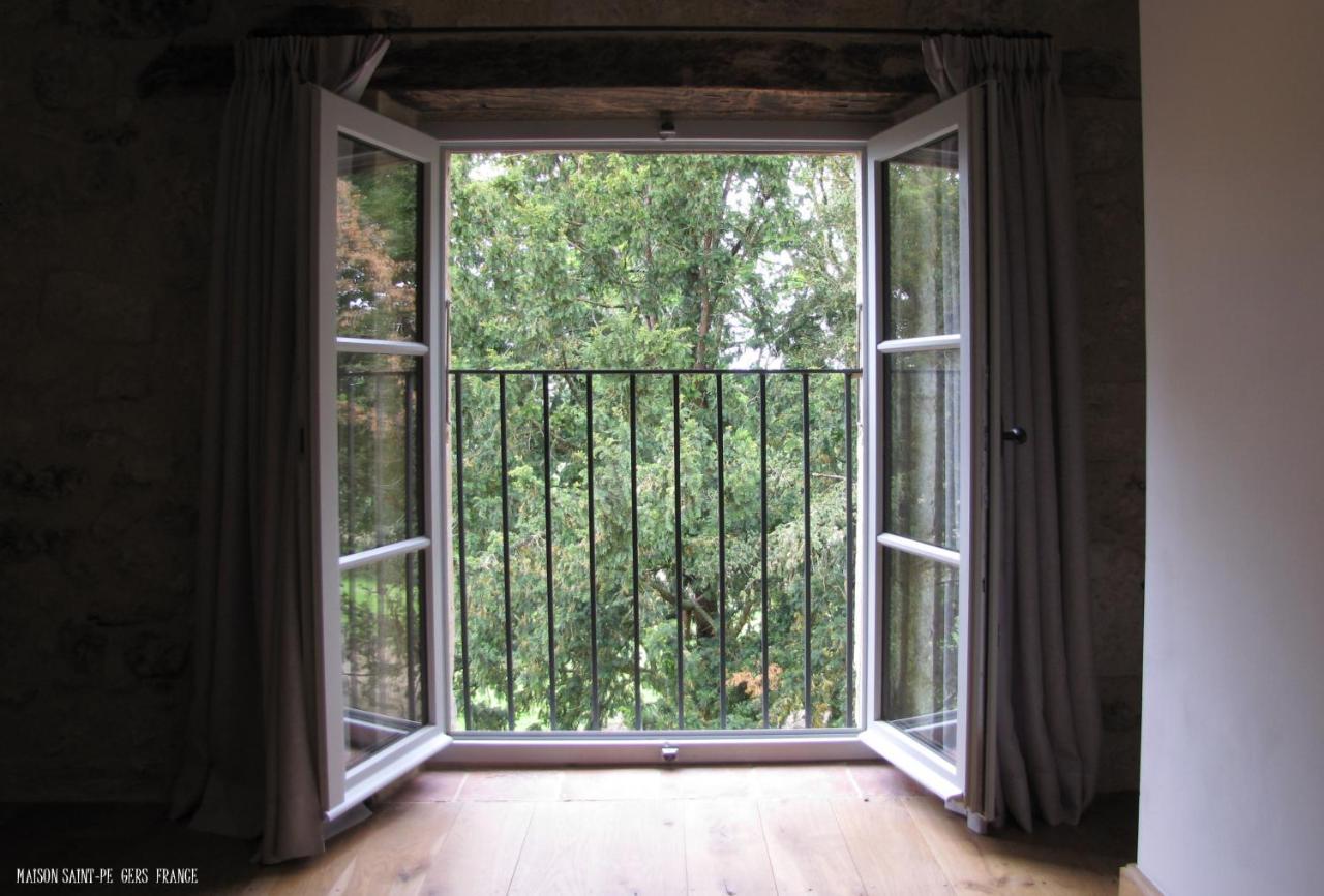 Maison Saint-Pé  Béraut Esterno foto